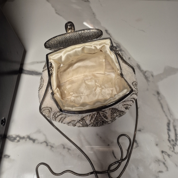 Beaded Clutch White and Silver - Picture 6 of 7
